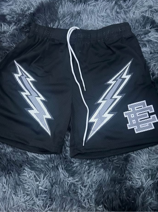 EE BLACK LIGHTNING